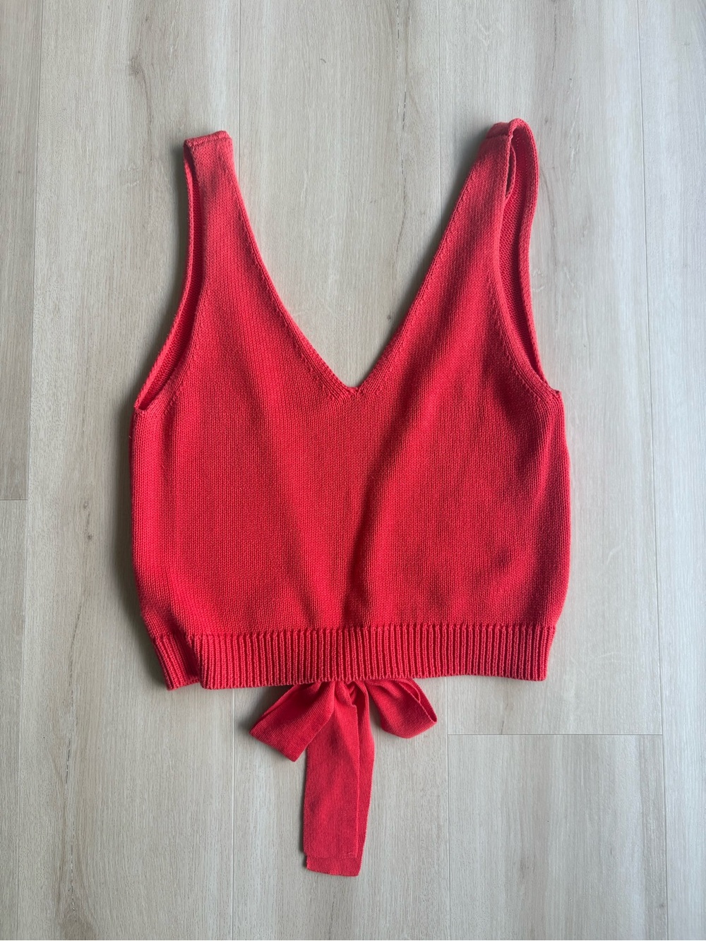 27 Miles Malibu Knit Tank size S Red V-Neck Tie Back
